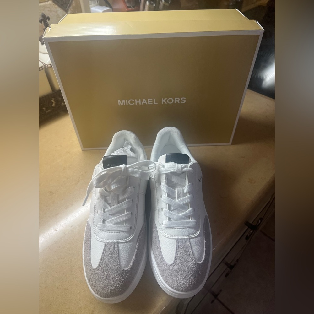 NWOT Michael Kors Kai Ladies Tennis Shoes 6.5